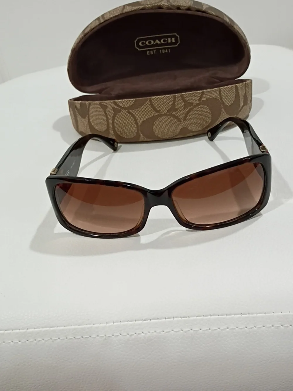 COACH Women's Brown Gradient Lens Sunglasses